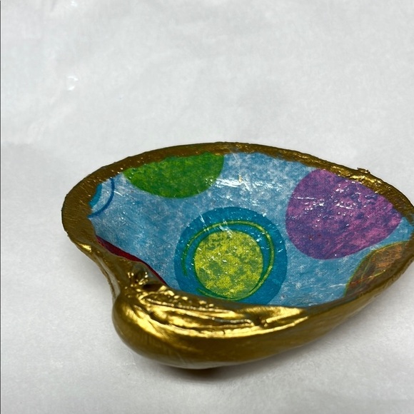 Hand Crafted Decoupage Decorative Shell Trinket Dish - Picture 4 of 10
